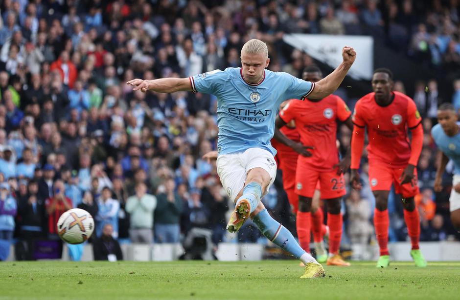 Premier League - Manchester City v Brighton & Hove Albion