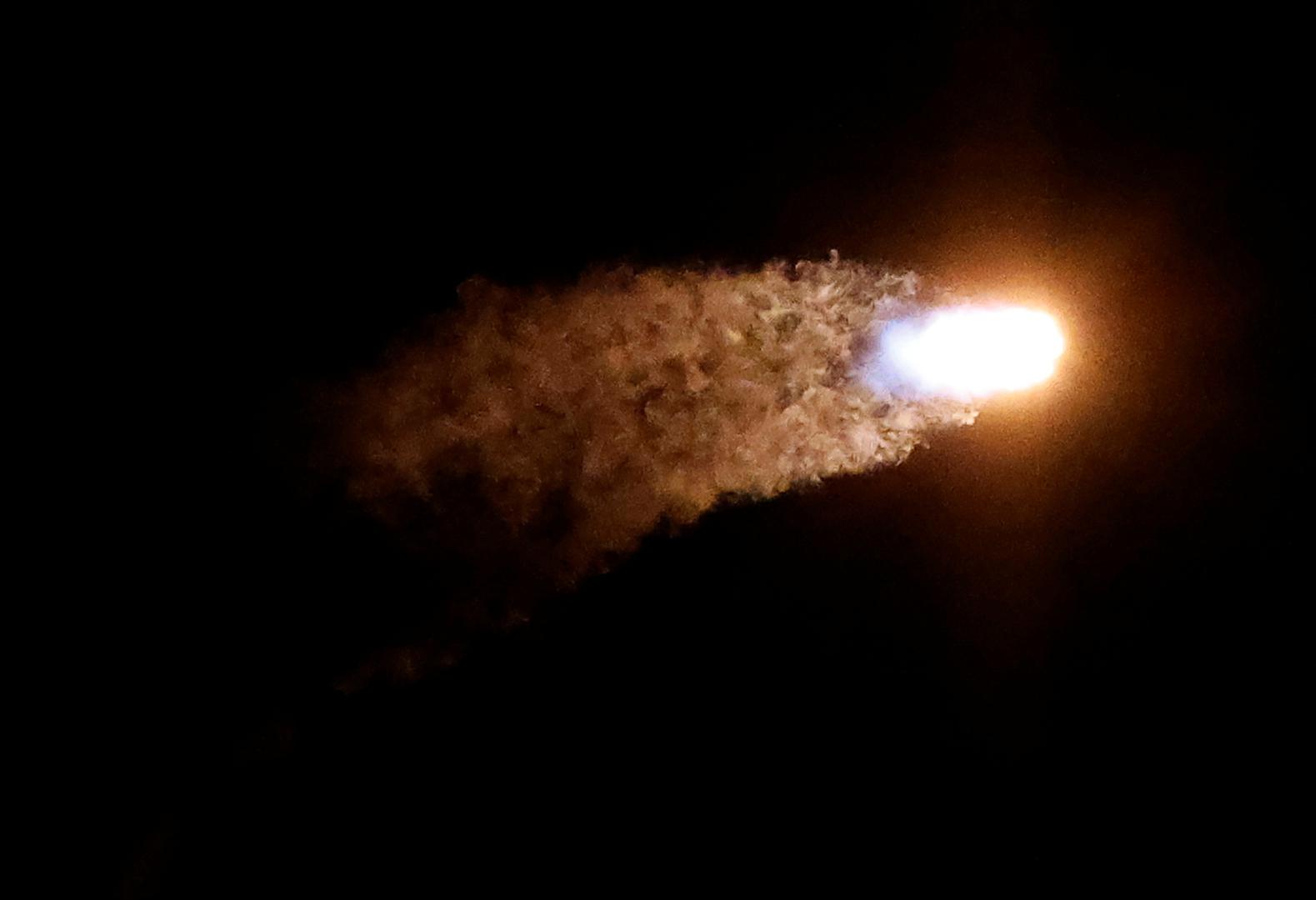 A SpaceX Falcon 9 rocket lifts off on the IM-1 mission with the Nova-C moon lander built and owned by Intuitive Machines from the Kennedy Space Center in Cape Canaveral,  Florida, U.S., February 15, 2024. The mission will attempt to deliver science payloads to the surface of the moon for NASA's Commercial Lunar Payload Services program. REUTERS/Joe Skipper Photo: JOE SKIPPER/REUTERS