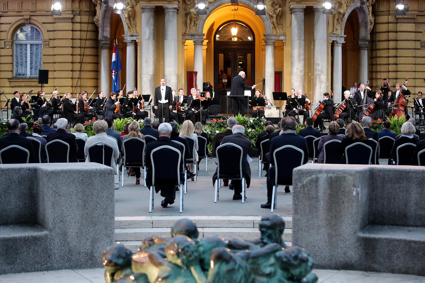 30.05.2020., Zagreb - Svecani koncert ispred HNK u povodu Dana drzavnosti. 

Photo: Goran Stanzl/PIXSELL