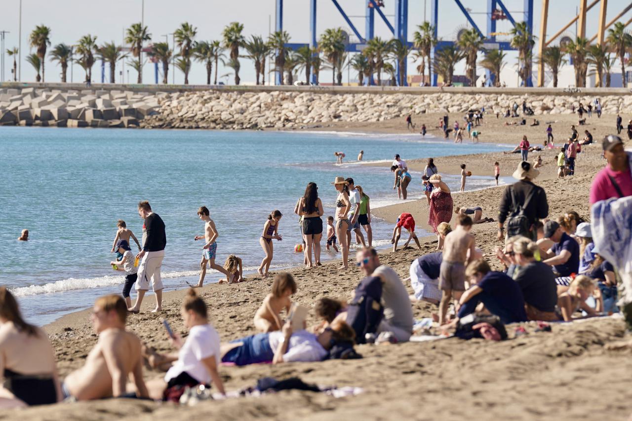 Malaga : Španjolska ove godine zabilježila najtopliji siječanja otkako je mjerenja