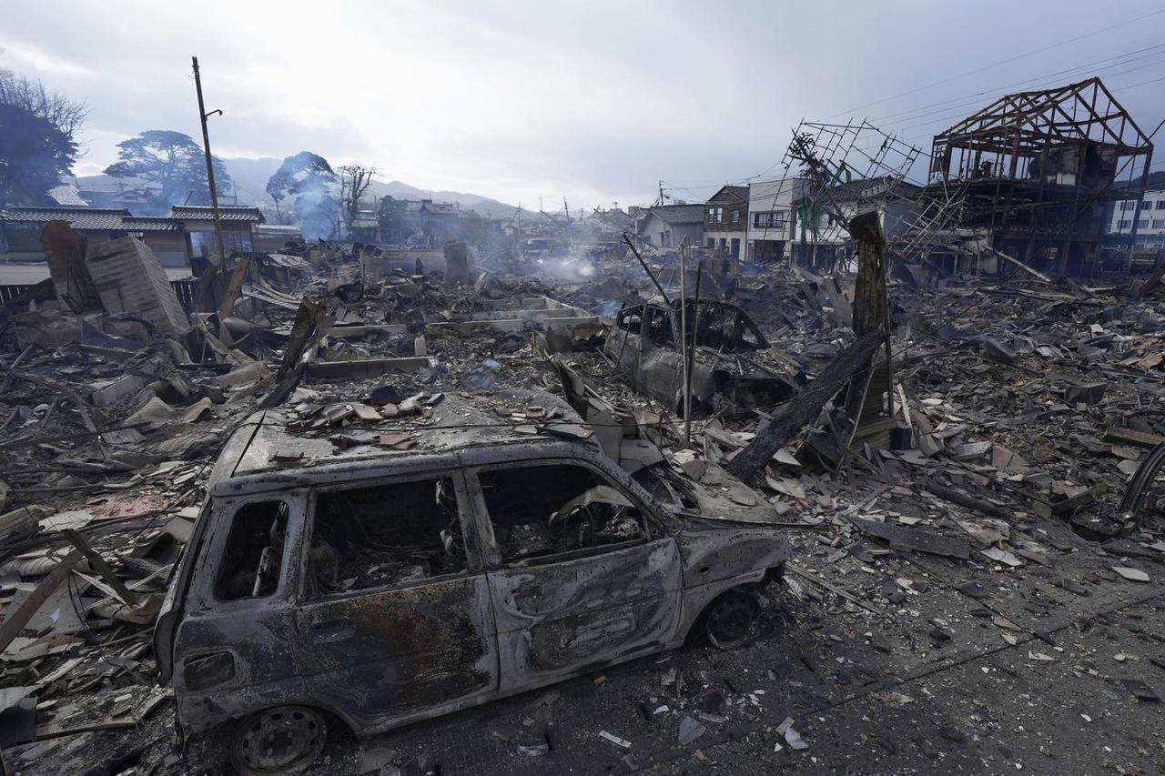 Aftermath of strong quake in central Japan