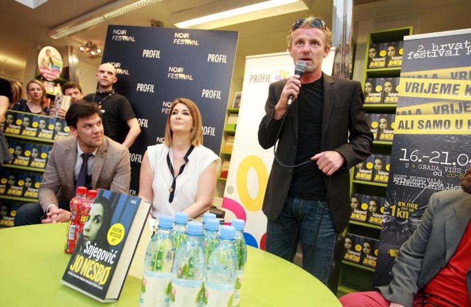 '19.04.2013., Bogoviceva, Zagreb - Knjizevnik Jo Nesbo susreo se s obozavateljima i predstavio svoj novi roman Snjegovic u Profil Megastoreu.  Photo: Borna Filic/PIXSELL'