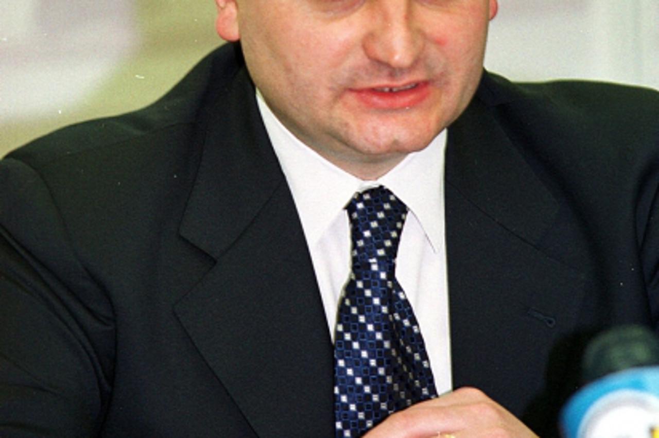 'UNUTRASNJA...ZGB......12.03.2000. GRADSKI ODBOR HDZ-a-CANJUGA SNIMIO TOMISLAV BALIJA'