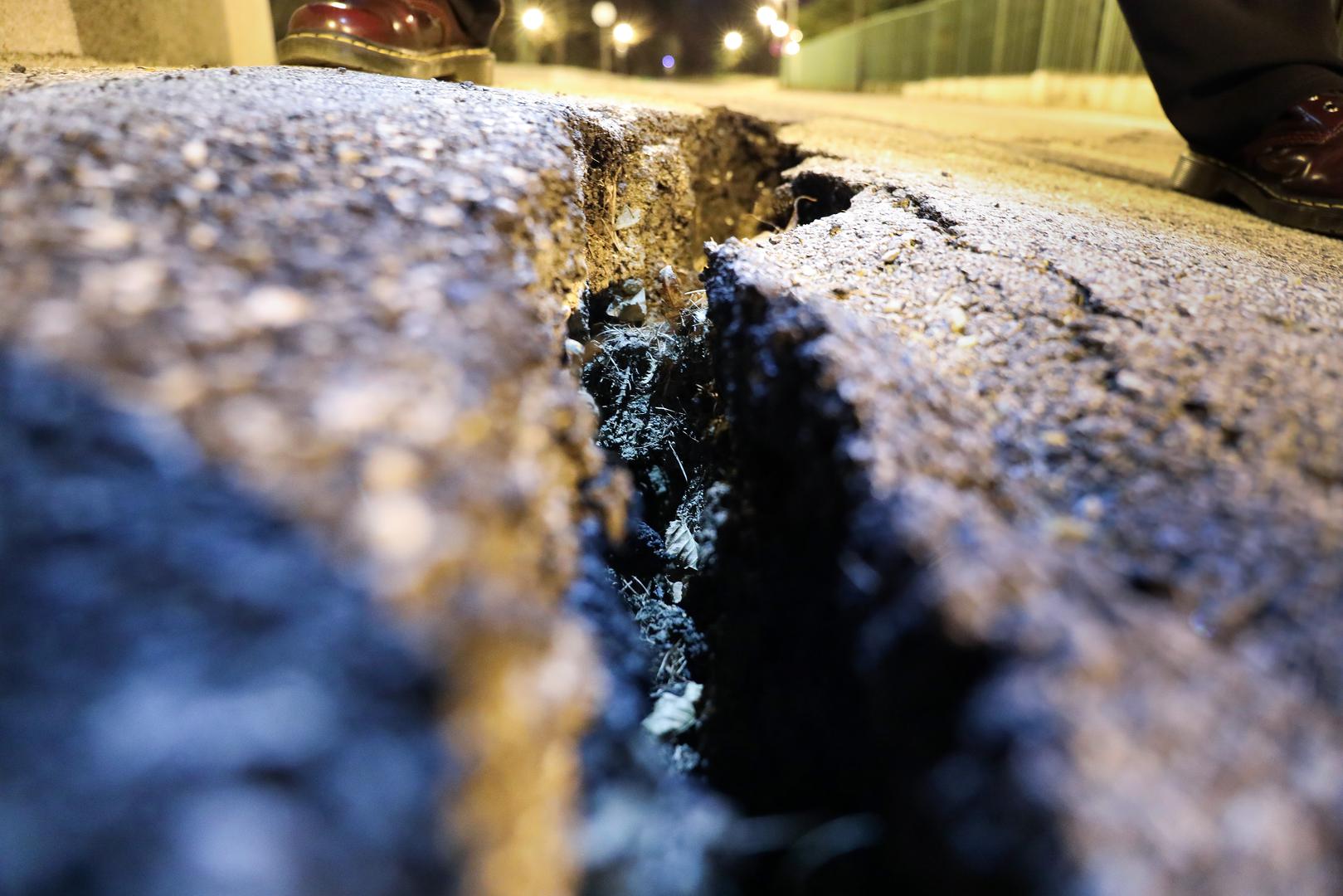 Obavljeni su prvi stručni izvidi te se očekuje skori početak radova na sanaciji klizišta, poručuju iz Ureda.