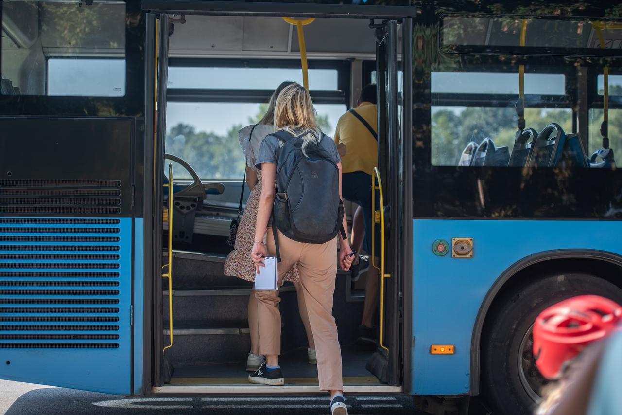 Zagreb: ZET-ova autobusna linija koja vozi Jarunom vikendom