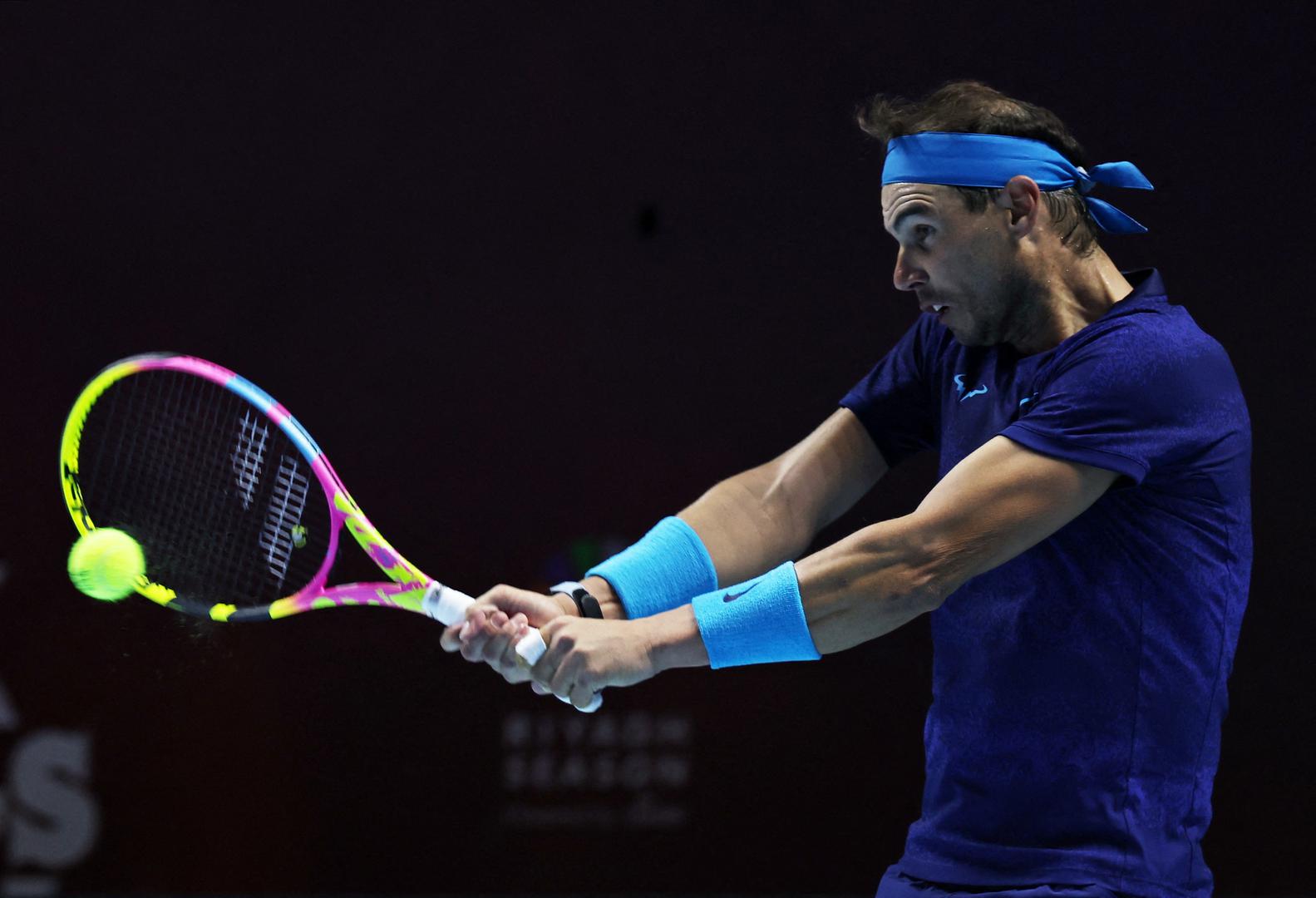 U Rijadu je Đoković slavio sa 6-2, 7-6 (5), ali u središtu pozornosti bio je Nadal koji je objavio da će nastupom za španjolsku Davis Cup reprezentaciju u studenome završiti svoju igračku karijeru.