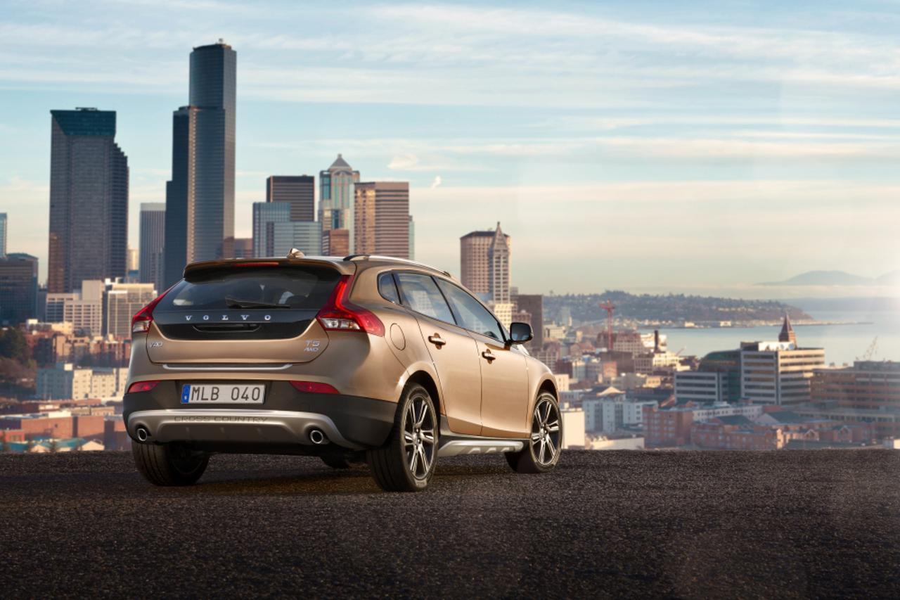 volvo v40 cross country (1)