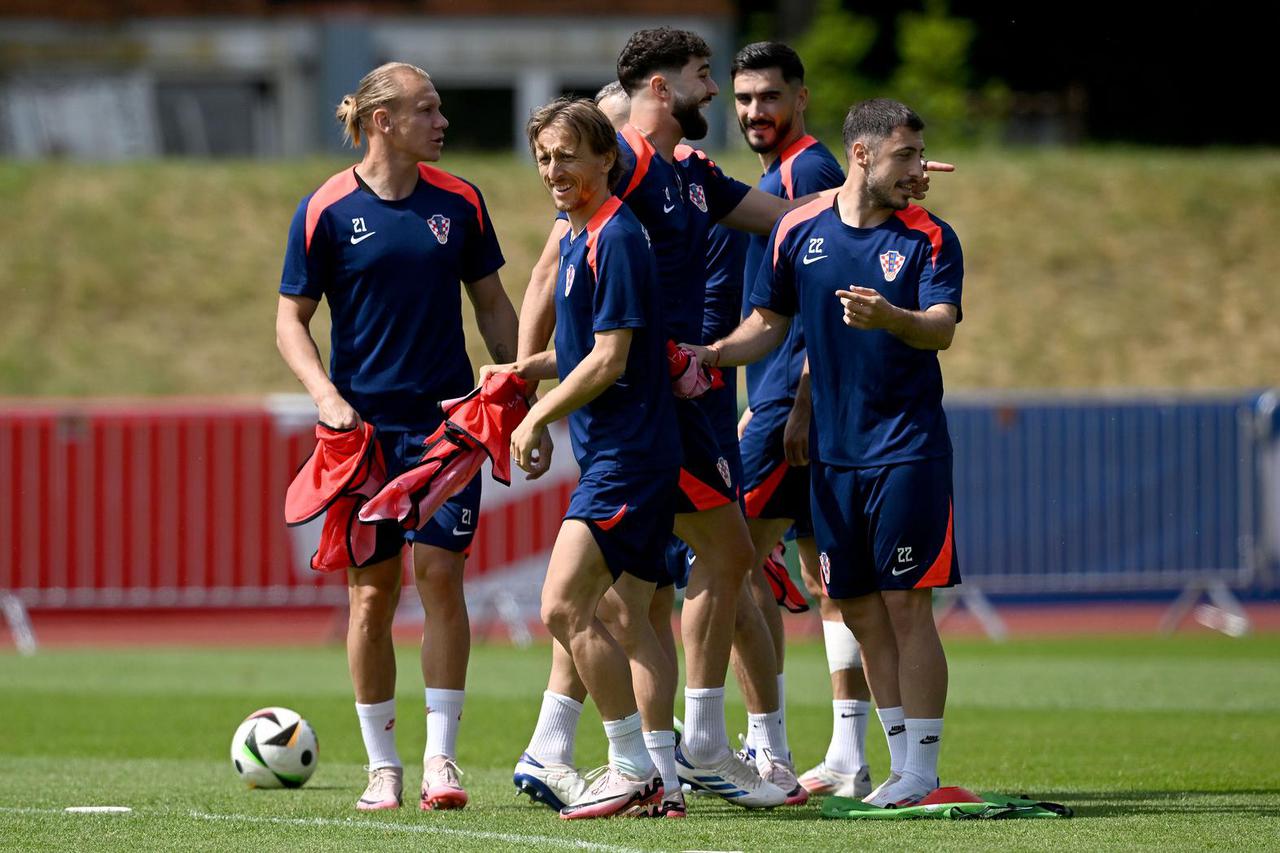 Neuruppin: Trening hrvatske nogometne reprezentacije u kampu uoči utakmice s Albanijom