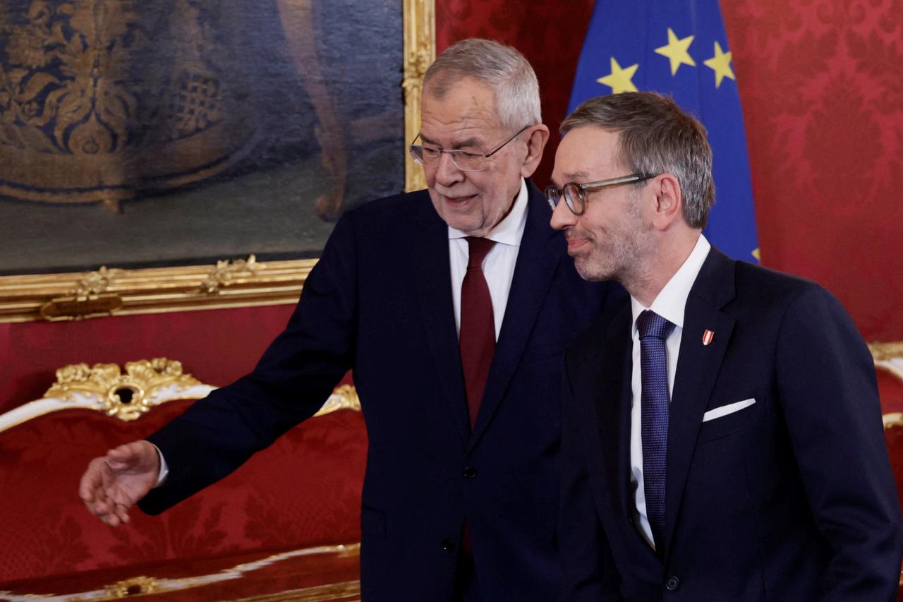 Austrian President Alexander Van der Bellen welcomes head of Freedom Party Herbert Kickl in Vienna