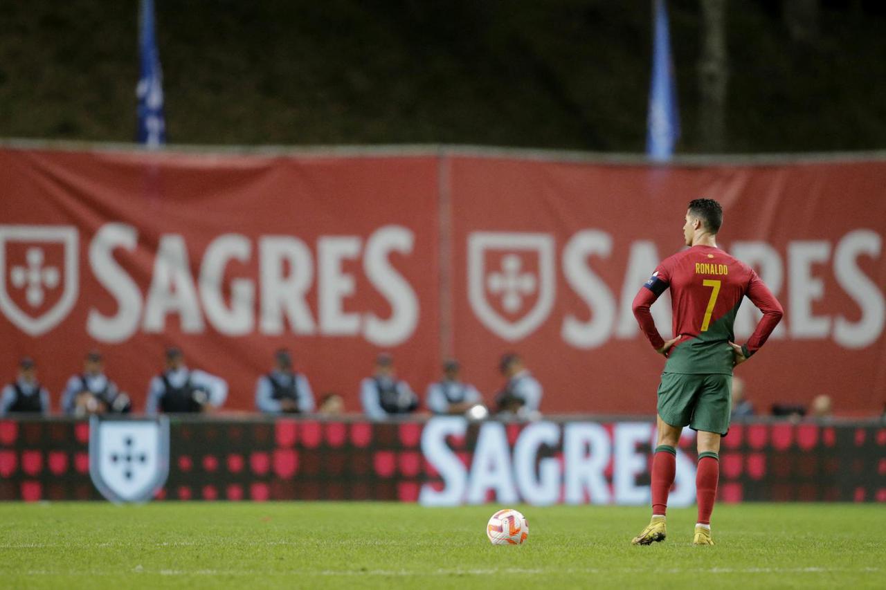 UEFA Nations League - Group B - Portugal v Spain