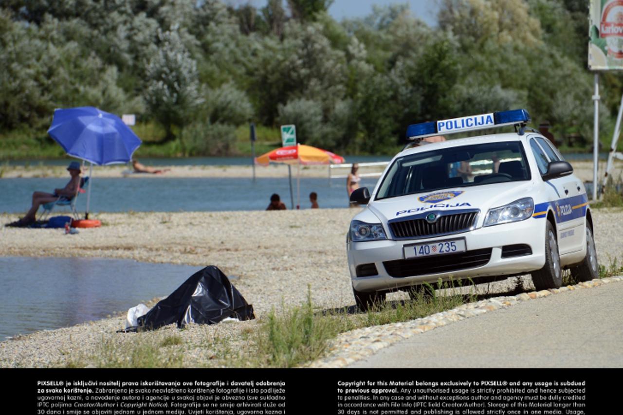 '02.08.2013., Aquacity, Varazdin - Na gradskom kupalistu Aquacity doslo je do utapanja muskarca starosti od 37 godina iz Varazdina. Photo: Marko Jurinec/PIXSELL'