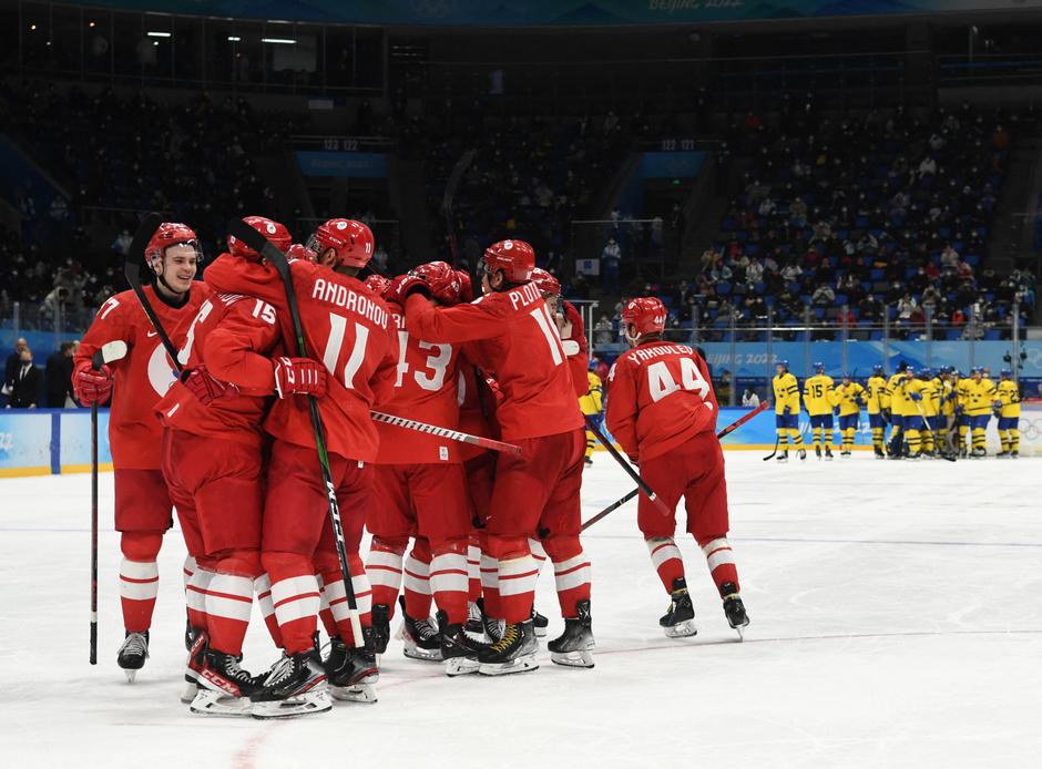 Ice Hockey - Men's Play-offs Semifinals - Russian Olympic Committee v Sweden