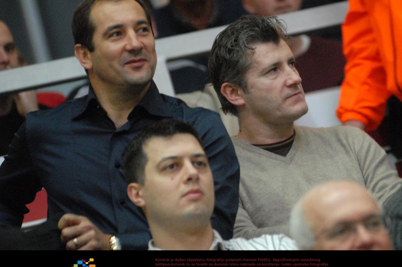 '10.01.2009.,Zadar - 1. HNL, dvoransko prvenstvo Hrvatske, dvorana Kresimir Cosic. NK Hajduk i NK Zagreb.Igor  Stimac i Davor Suker Photo: Dino Stanin/Vecernji list'