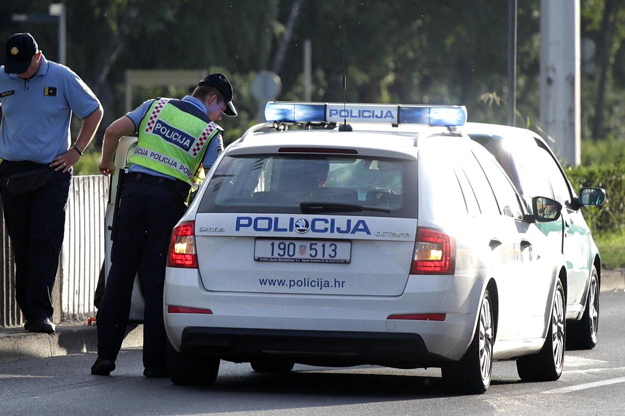 Zagreb: U prometnoj nesre?i na Aveniji Dubrovnik ozlije?ena jedna osoba