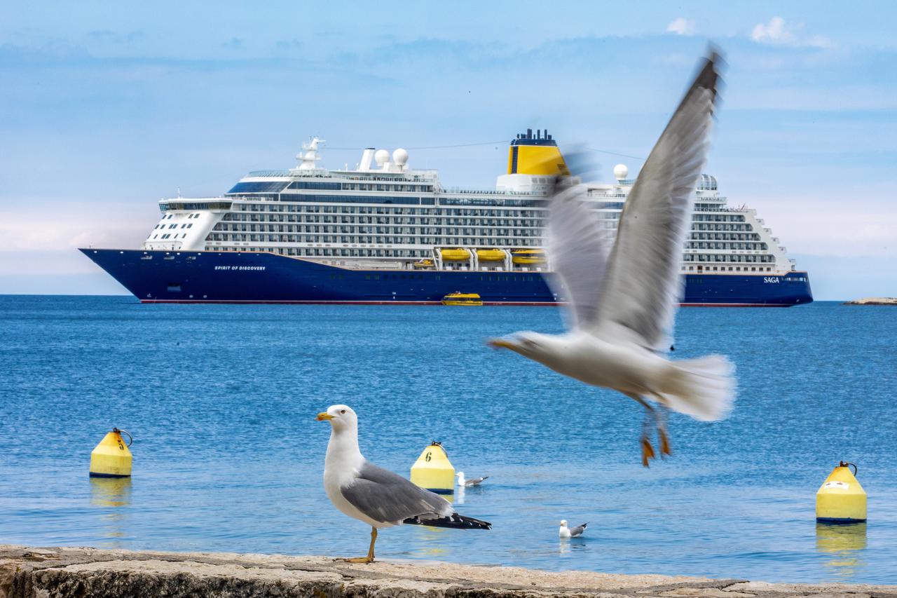 Rovinj: U obilazak grada stigli turisti s kruzera "Spirit of Discovery"