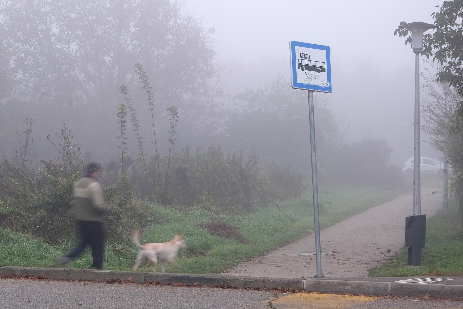 27.10.2024., Zagreb - Jutro nakon prelaska na zimsko racunanje vremena Zagrepcane je docekala magla. Prema prognozama, stabilno vrijeme sa cestim, a ponekad i dugotrajnim, maglama ocekuje se do vikenda. Photo: Patrik Macek/PIXSELL