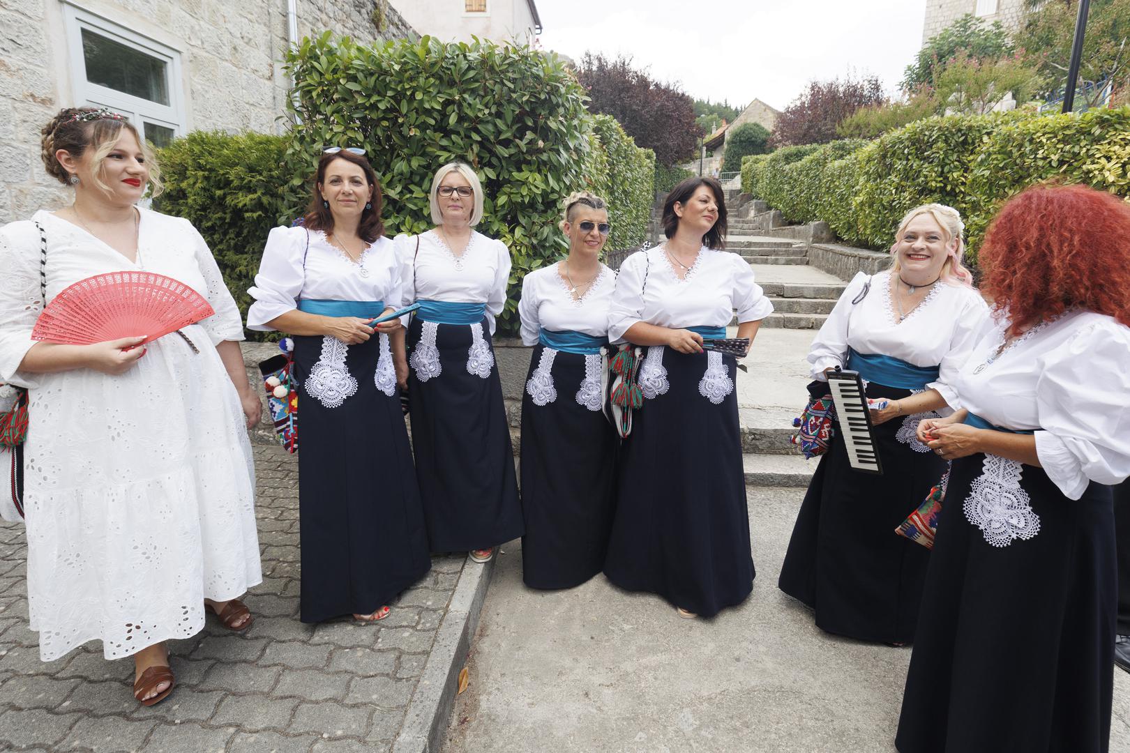 07.08.2022., Sinj - Predsjednik RH Zoran Milanovic, premijer Andrej Plenkovic s ministrima, predsjednik Republike Slovenije Borut Pahor sudjelovali su na Vojvodinom prijemu u Alkarskim dvorima.
Photo:   Photo: Miroslav Lelas/PIXSELL