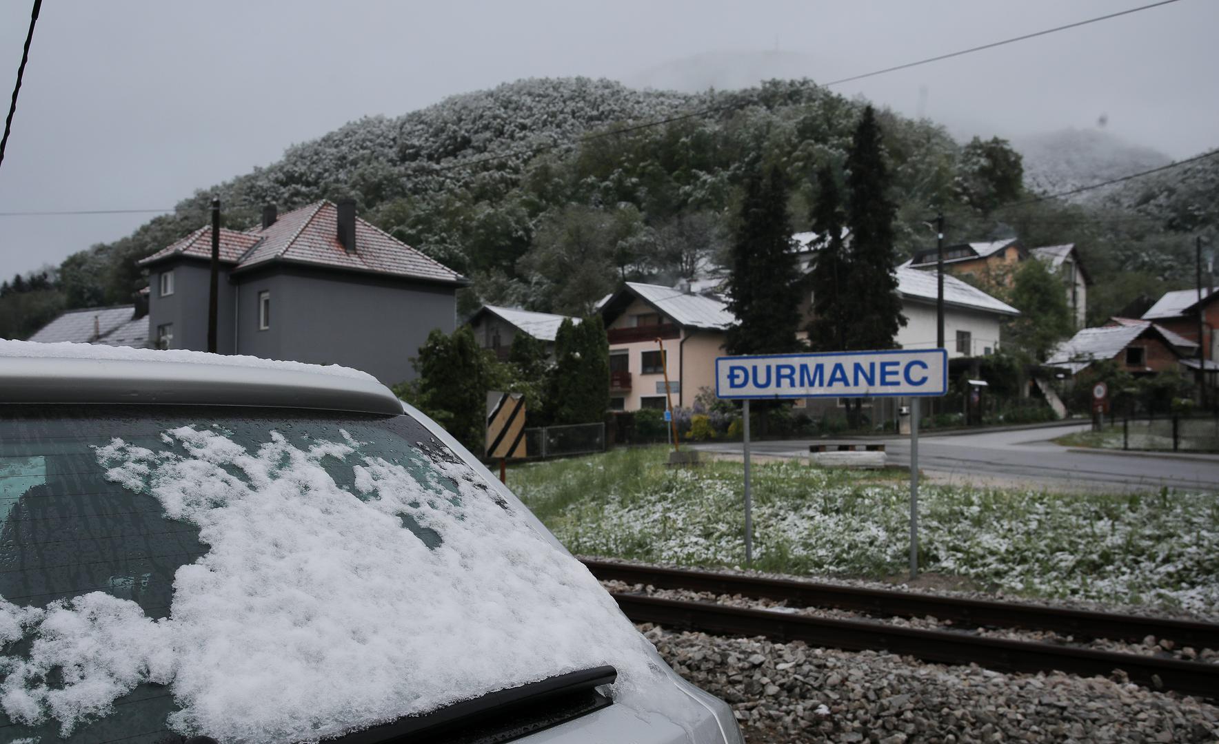 16.04.2024. Djurmanec, Snijeg zabjelio Zagorje Photo: Tomislav Miletic/PIXSELL