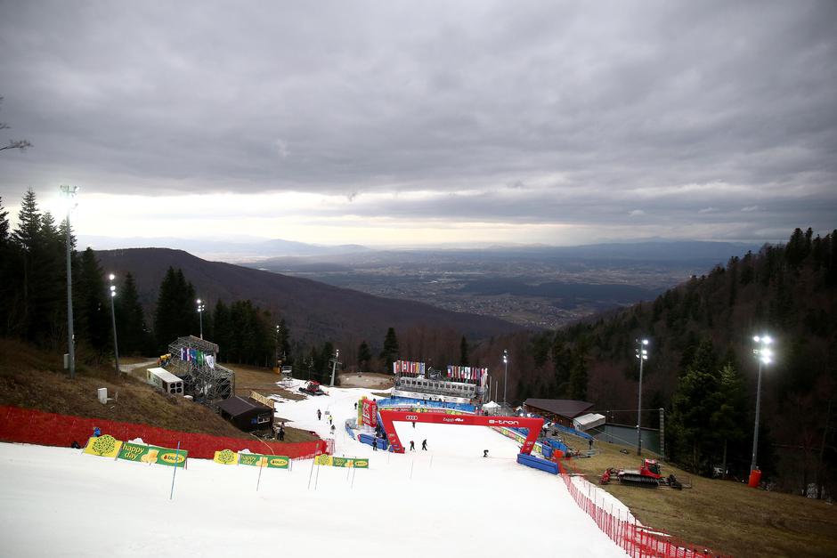 Zagreb: Pripreme za prvu vožnju muškog slaloma Audi FIS Svjetskog skijaškog kupa