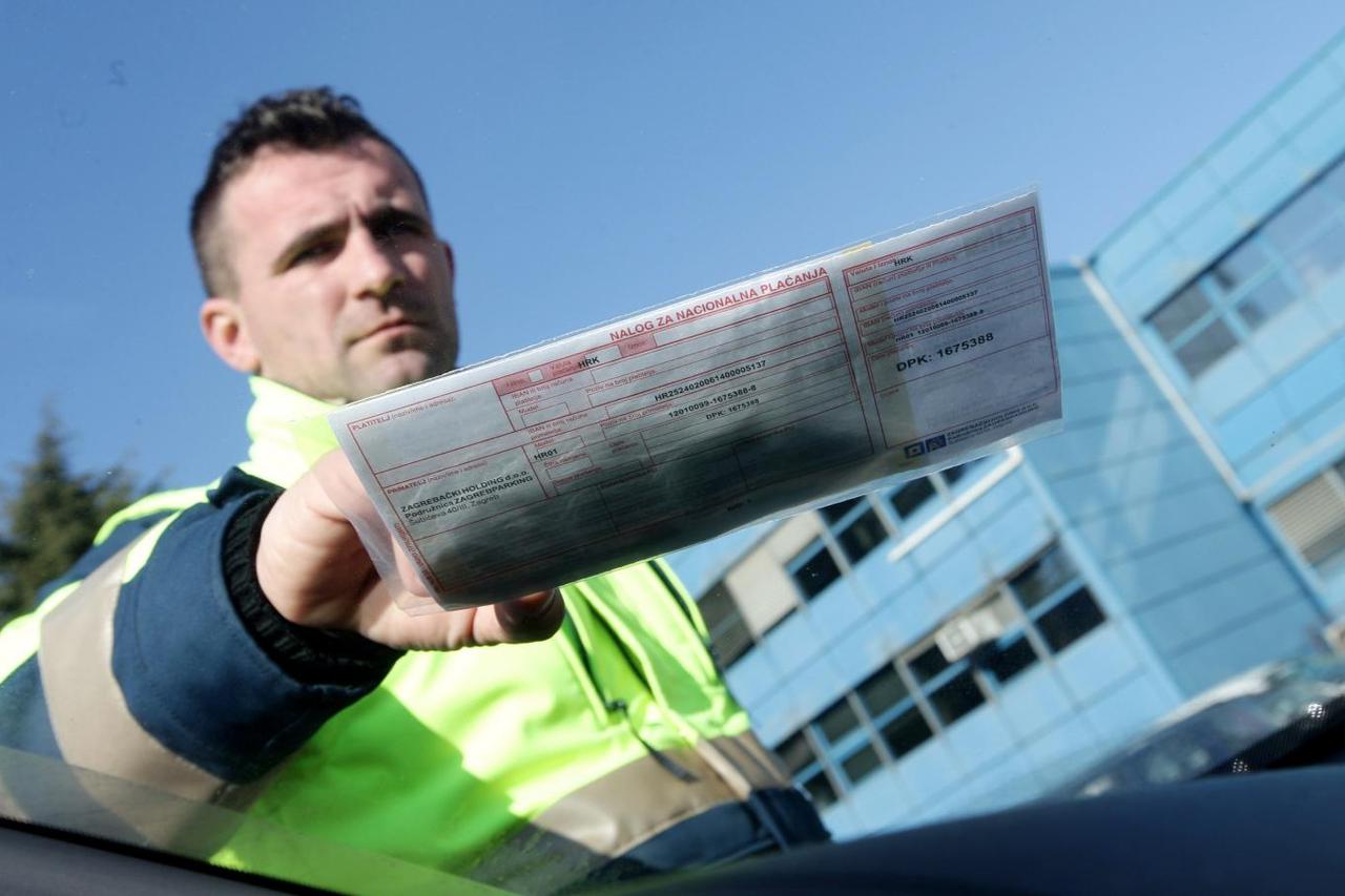 Košarkaš Hermes Analitice Antonio Veić radi kao zaposlenik Zagrebparkinga