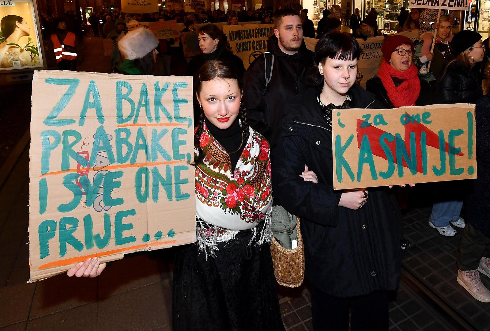 08.03.2022., Zagreb - Na Trgu zrtava fasizma odrzan prosvjedni mars pod parolom Danas mars, sutra strajk. Photo: Marko Lukunic/PIXSELL