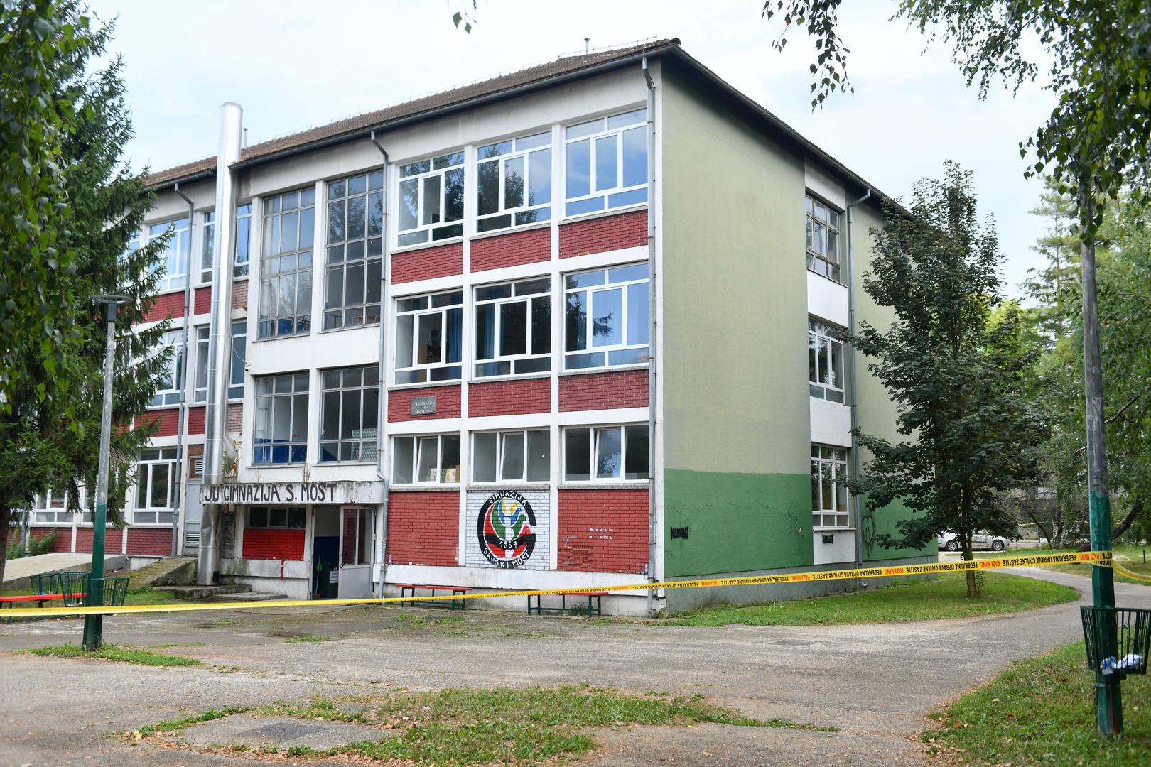 21.8.2024., Sanski Most, Bosna i Hercegovina - U jutarnjim satima doslo je do pucnjave u prostorijama GImnazije u Sanskom Mostu, troje mrtvih. Photo: Josip Mikacic/PIXSELL