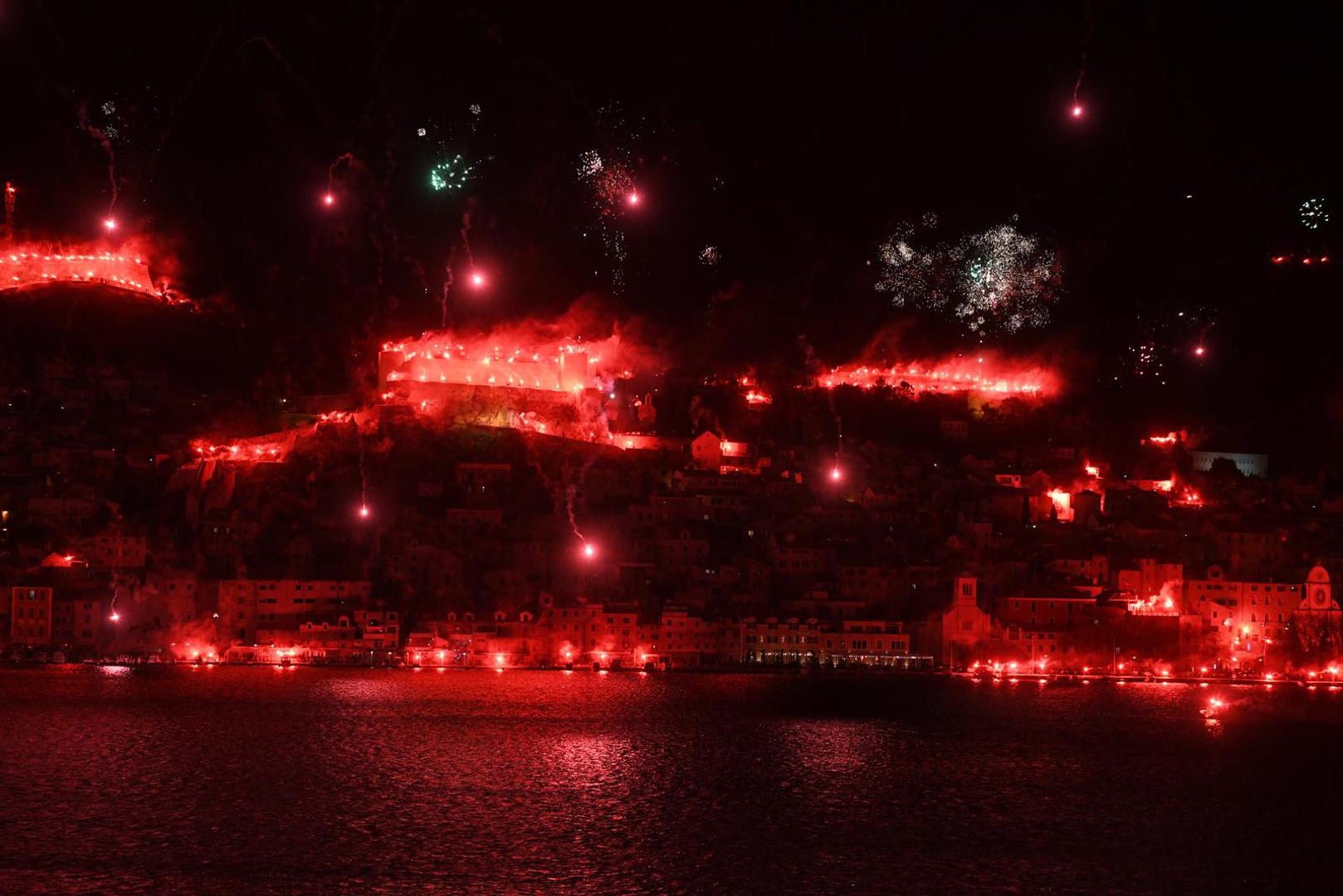 10.04.2023., Sibenik - Velikom bakljadom proslavljen 40.rodjendana navijacke skupine Funcuti.
 Photo: Hrvoje Jelavic/PIXSELL