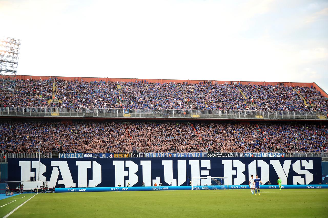 Zagreb: Navijači na utakmici prvog kola UEFA Lige prvaka Dinamo - Chelsea