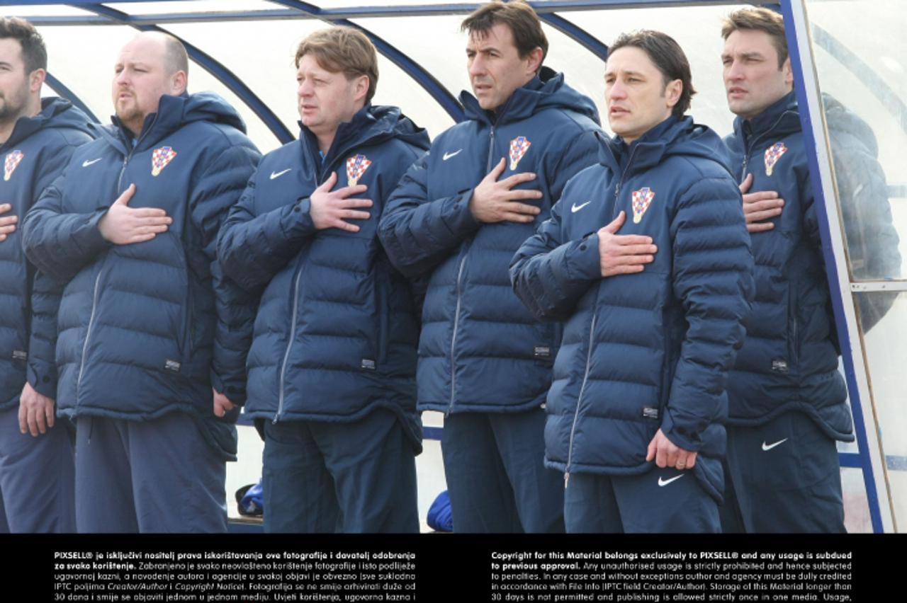 '07.02.2013., Gradski stadion, Umag - Medjunarodna prijateljska utakmica, Hrvatska - Italija. Niko i Robert Kovac. Photo: Dusko Marusic/PIXSELL'