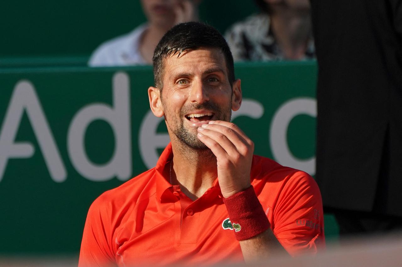 Novak Djokovic s'incline face à Casper Ruud lors de sa demi finale au Rolex Monte-Carlo Masters à Roquebrune-Cap-Martin