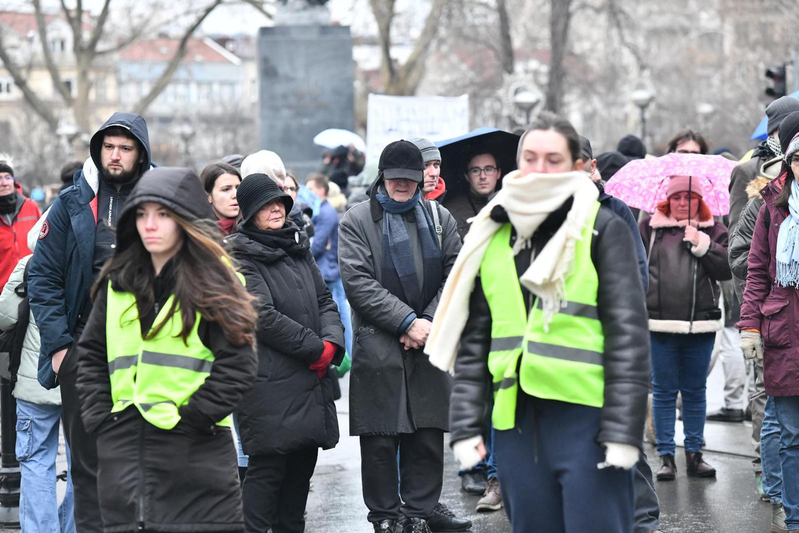 03, January, 2025, Belgrade - Students of the University of Belgrade, led by students of the Faculty of Electrical Engineering, came out to Vuk's monument, where they blocked traffic as part of the action "Stop, Serbia" in order to hold a 29-minute rally - for 29 victims, and the post was dedicated to the victims in Novi Sad, but also to the victims in Arilje and Cetinje. Photo: L.L./ATAImages

03, januar, 2025, Beograd - Studenti Beogradskog Univerziteta predvodjeni studentima Elektrotehnickog fakulteta izasli su kod Vukovog spomenika, gde su blokirali saobracaj u sklopu akciji "Zastani, Srbijo" kako bi odrzali skup 29 minuta - za 29 zrtava, a posta je odata stradalima u Novom Sadu, ali i ubijenima u Arilju i na Cetinju.  Photo: L.L./ATAImages Photo: L.L./ATA Images/PIXSELL