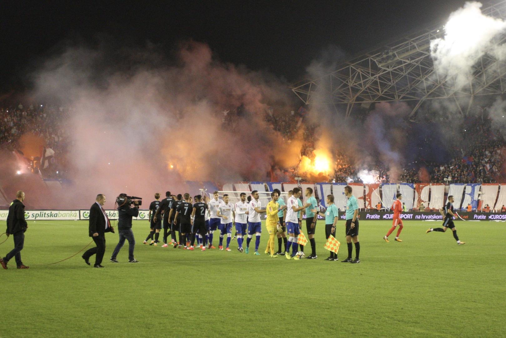 Na stadionu se skupilo 24,736 gledatelja.