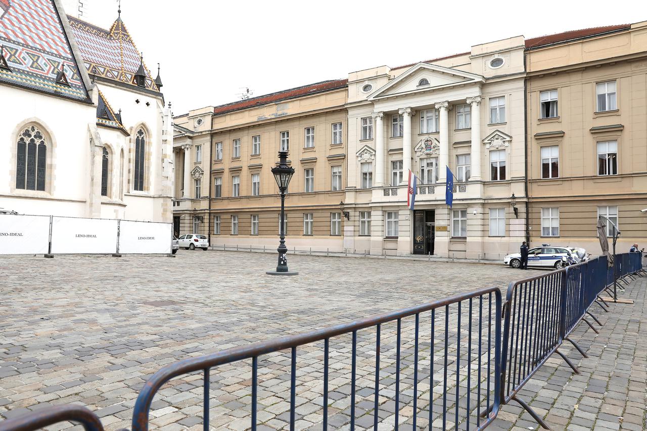 Zgrada Sabora ide u obnovu, Velesajam, Kockica i zgrada Vjesnika spominju se kao moguće zamjenske lokacije za zastupnike dok traju radovi