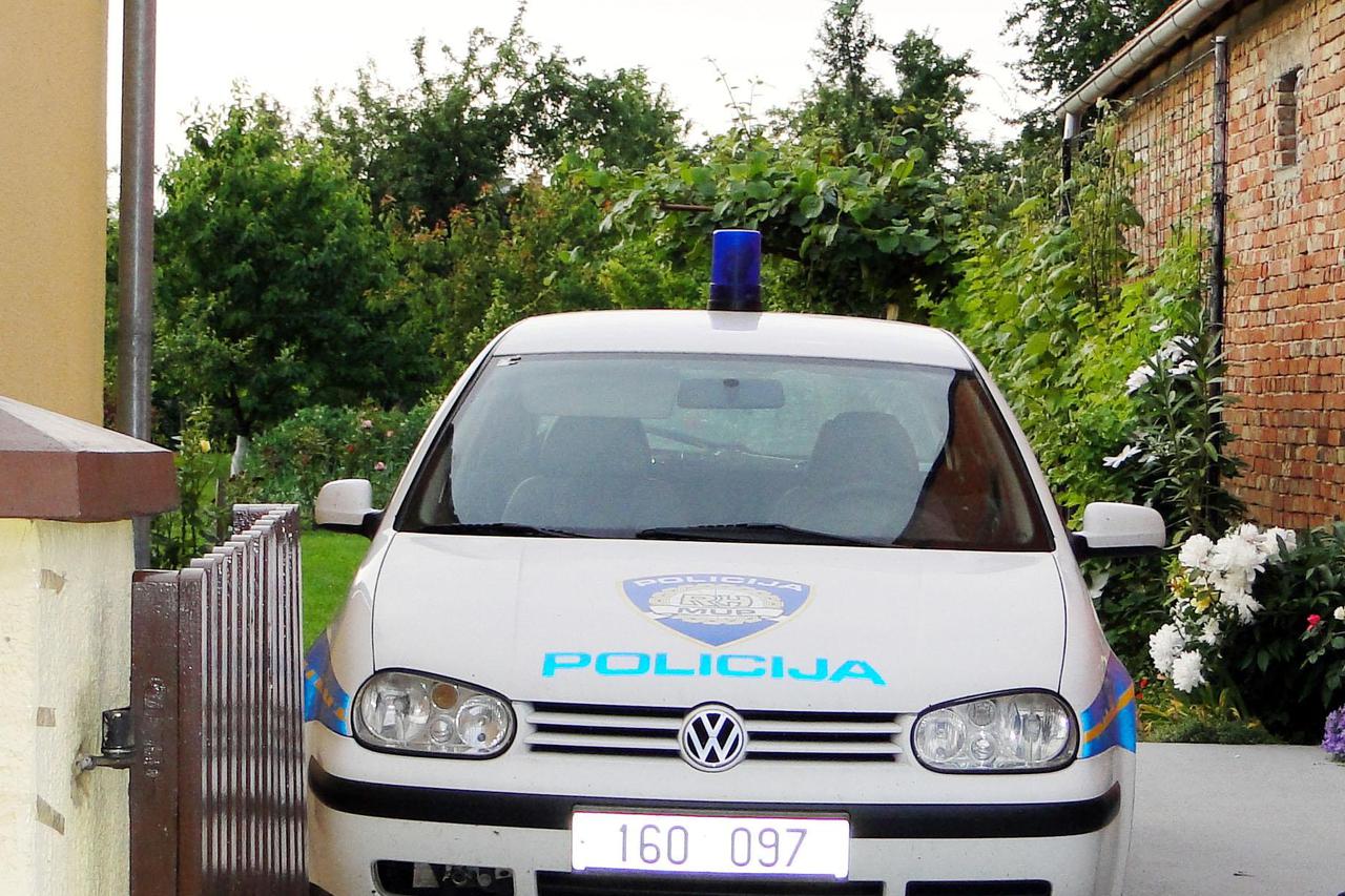 policija