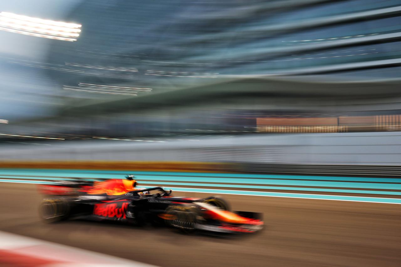 Abu Dhabi Grand Prix - Qualifying - Yas Marina Circuit