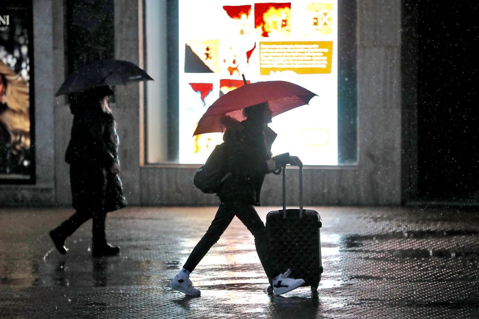 16.01.2023., Zagreb - Pogorsanje vremene sa jakom kisom koja od nocas pada u vecem dijelu Hrvatske tijekom tjedna bi prema prognozama moglo donijeti i snijeg u nizinama
. 
 Photo: Patrik Macek/PIXSELL