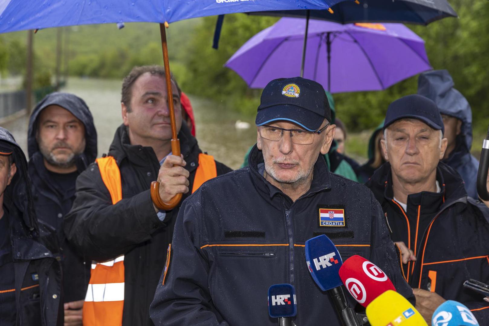 16.05.2023., Gracac - Potpredsjednik Vlade i ministar unutarnjih poslova Davor Bozinovic posjetio je Gracac i obisap poplavljeno podrucje. Photo: Nikola Mravovic/PIXSELL