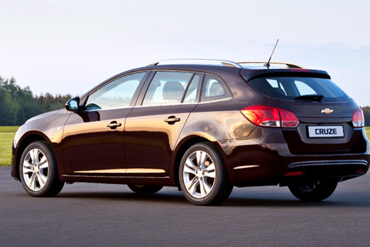 chevrolet cruze station wagon (1)