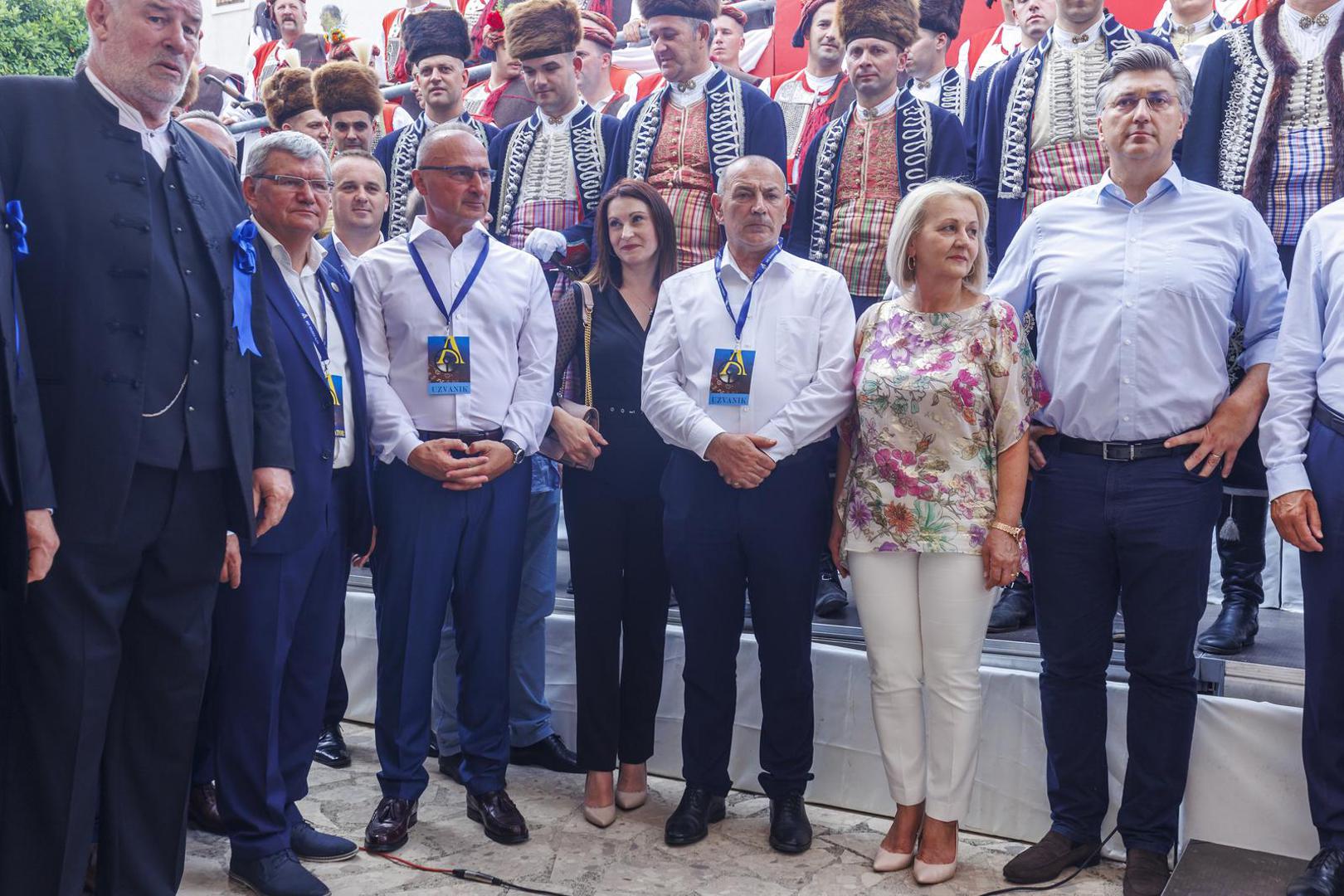 07.08.2022., Sinj - Predsjednik RH Zoran Milanovic, premijer Andrej Plenkovic s ministrima, predsjednik Republike Slovenije Borut Pahor sudjelovali su na Vojvodinom prijemu u Alkarskim dvorima.
Photo:   Photo: Miroslav Lelas/PIXSELL