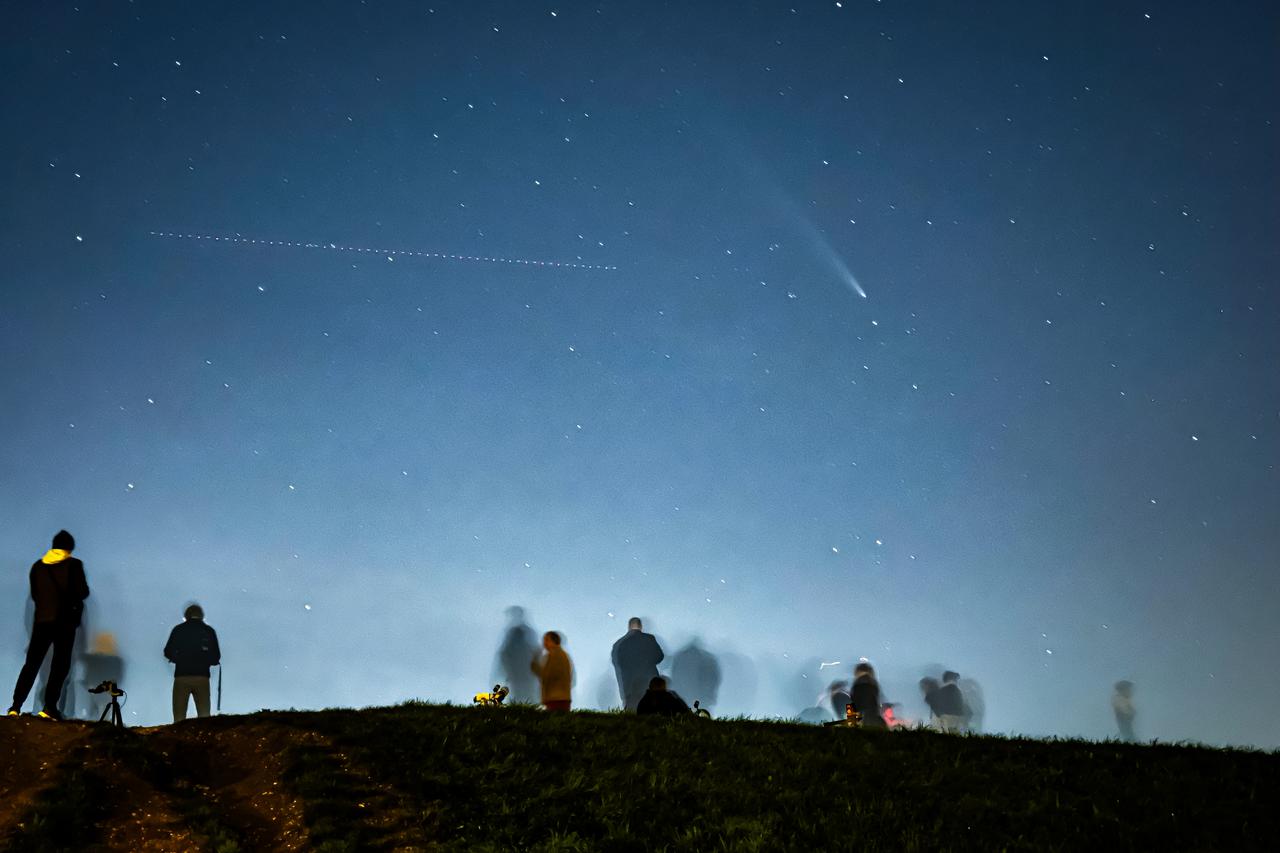 Promatranje kometa iz Zagreba