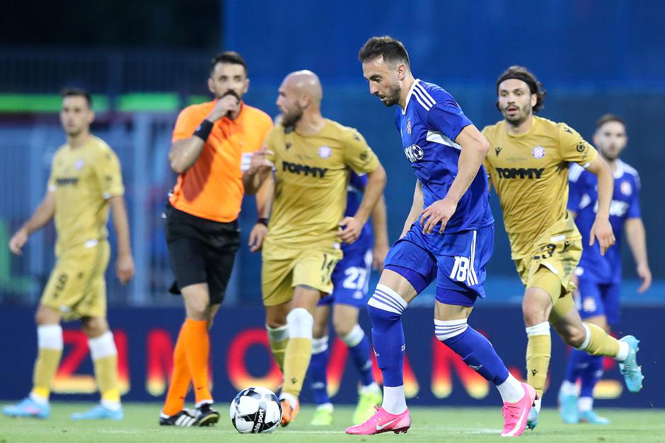 Dinamo i Hajduk u utakmici Superkupa na stadionu u Maksimiru