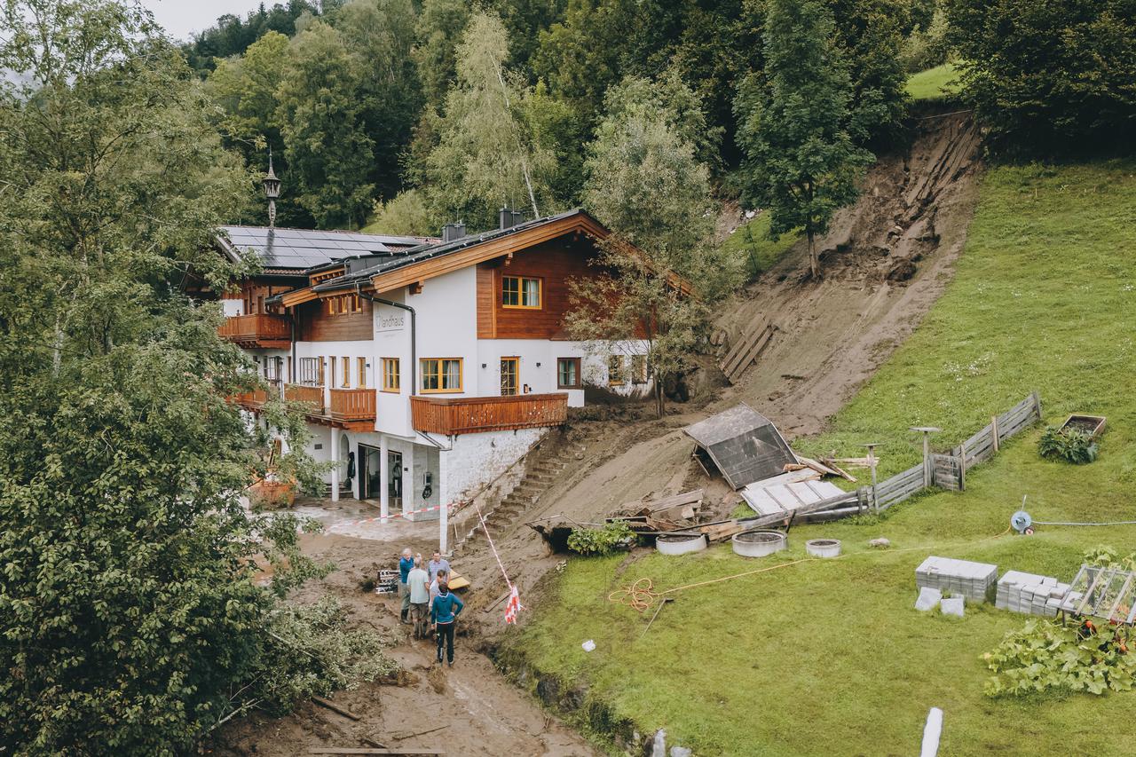 AUT, Unwetter, Vermurungen und Überflutungen in Salzburg