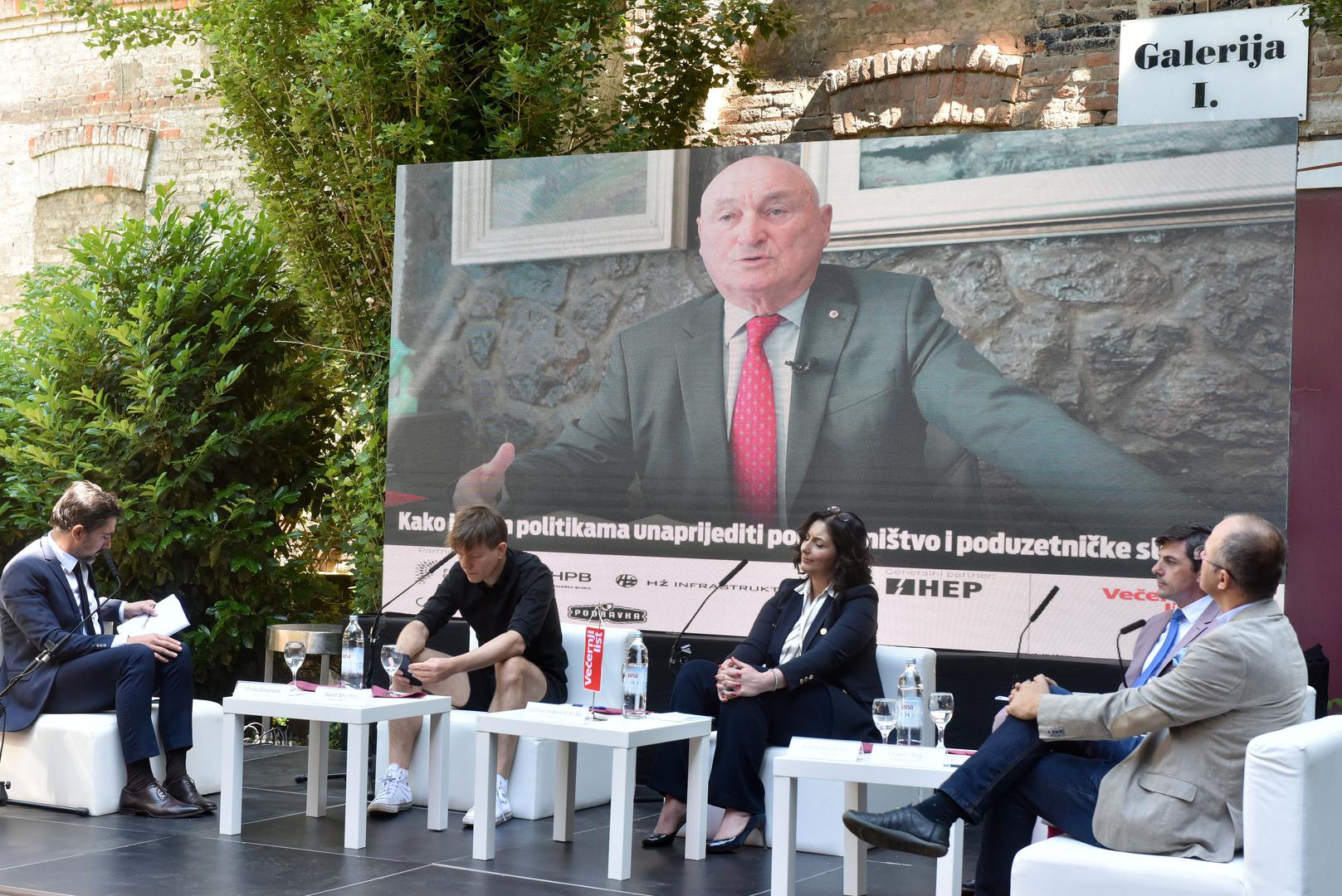 Na panelu su sudjelovali Vedrana Jelušić Kašić (Deloitte), Dragan Bagić (Filozofski fakultet), Andrej Grubišić (Grubišić&partneri) te Davor Bruketa (Bruketa&Žinić)