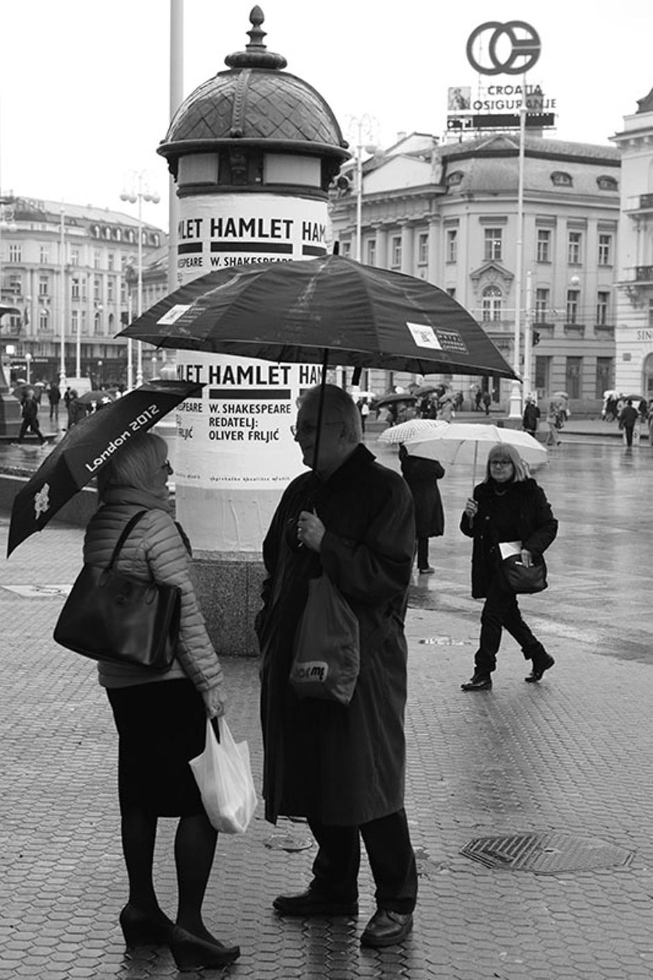 Kratki susreti Zagrebačke priče