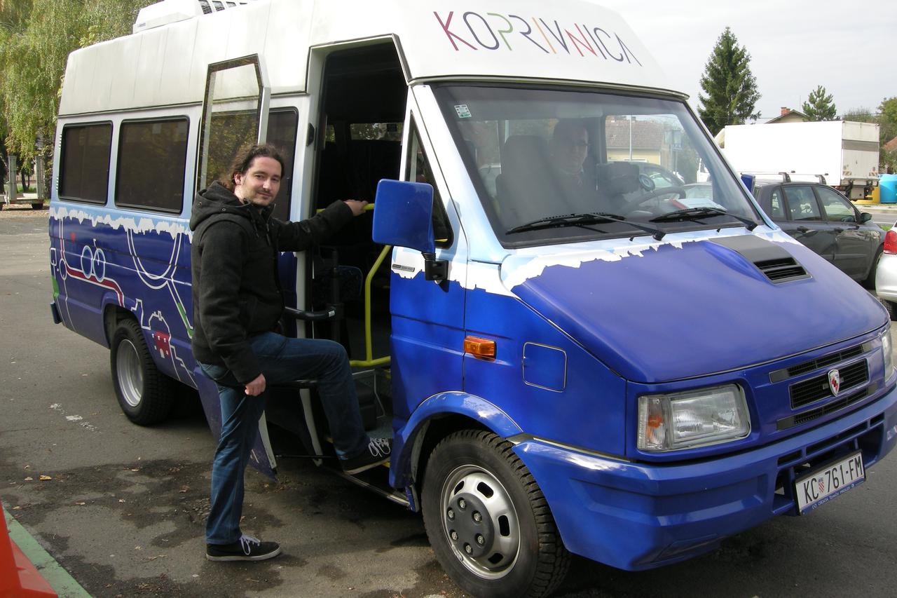 električni autobus          