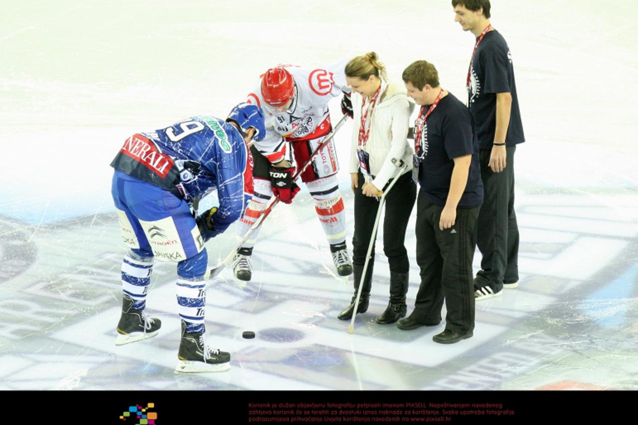 \'08.01.2012., Arena Zagreb, Zagreb - Arena Ice Fever, EBEL Liga, hokejaska utakmica KHL Medvescak Zagreb - HK Acroni Jesenice. Photo: Goran Jakus/PIXSELL\'