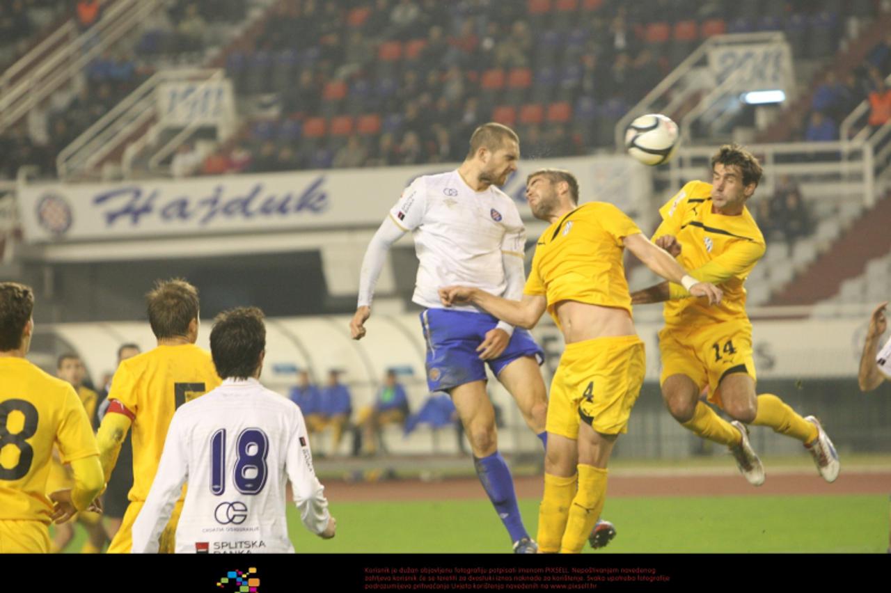 '17.11.2012., Poljud, Split - MAXtv 1. HNL, 16.kolo, Hajduk Split - Lokomotiva Zagreb. Gorna Milovic, Tomislav Barbaric i Ivan Boras.  Photo: Ivo Cagalj/PIXSELL'