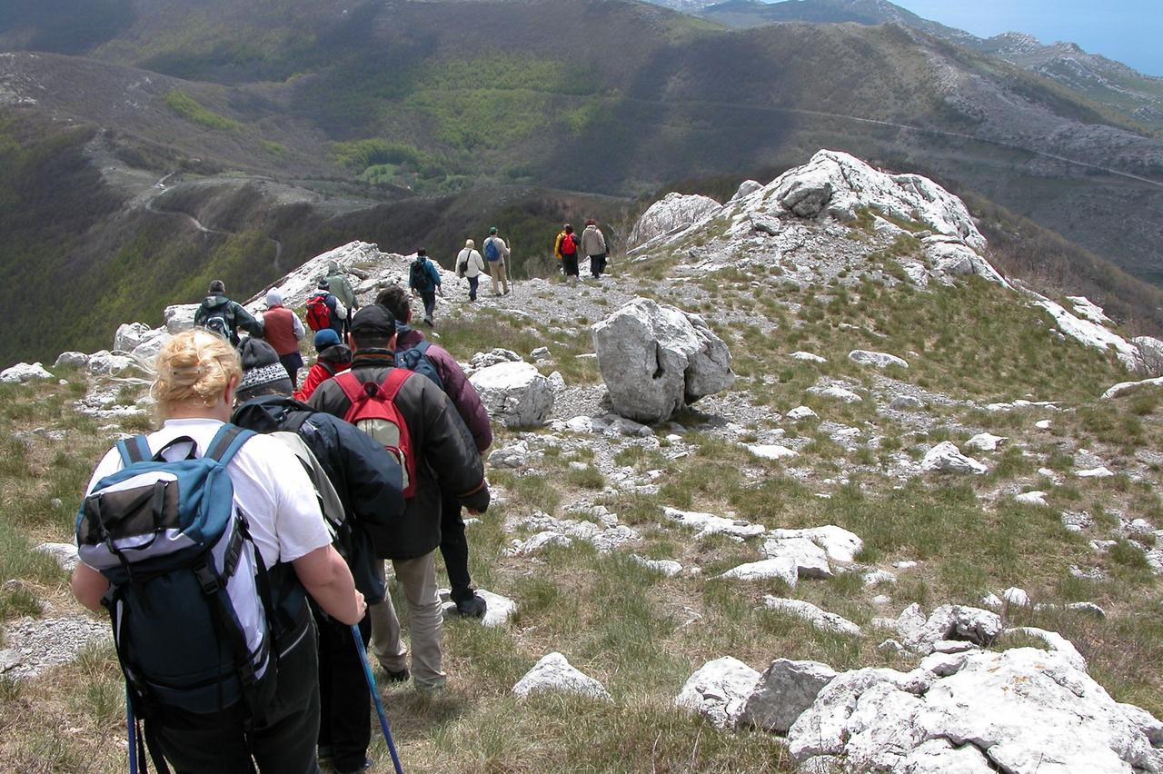 Gospic,220604 Velebit -planinari snimio Marko Culjat