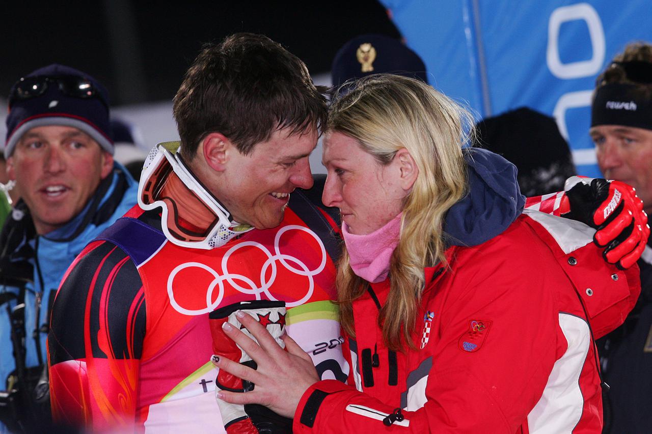 14.02.2006.,Torino,Italija - ZOI Torino 2006 ,Setstriere. Muska kombinacija. Ivica Kostelic osvojio je srebrnu medalju u kombinaciji. Ivica u zagrljaju i suzama s Janicom. Photo Zeljko Lukunic/PIXSELL