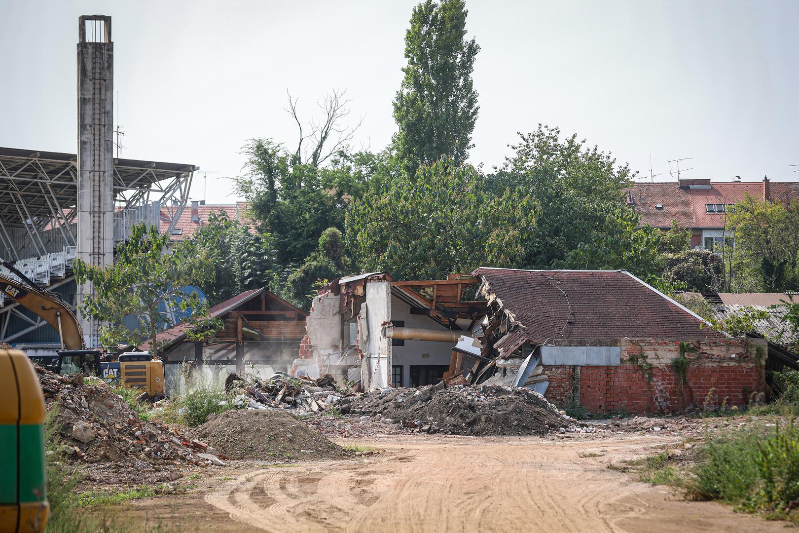 Rekonstruirana "Kranjča" uvjet je početka radova na Dinamovu stadionu.

